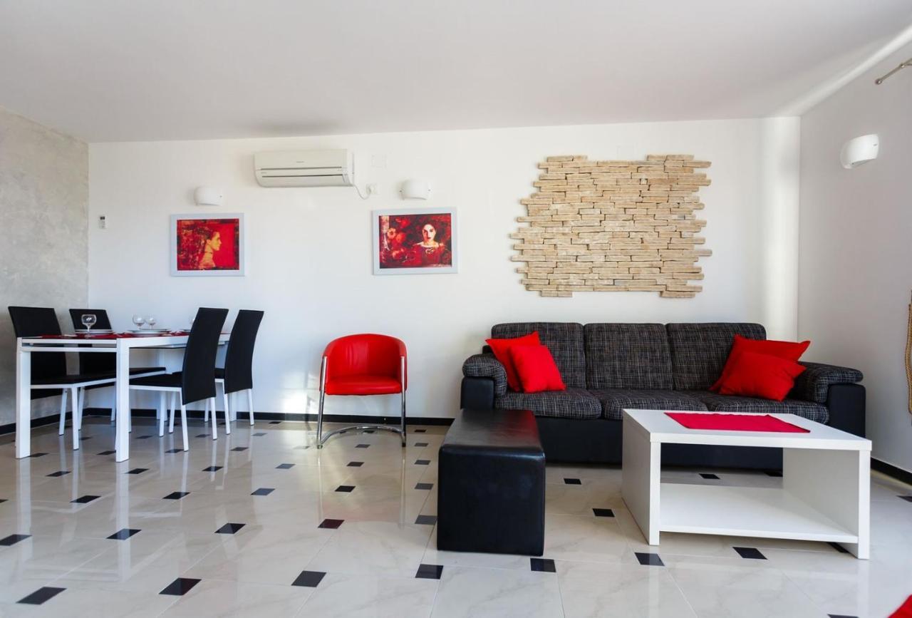 Apartments Adria Malinska Ngoại thất bức ảnh