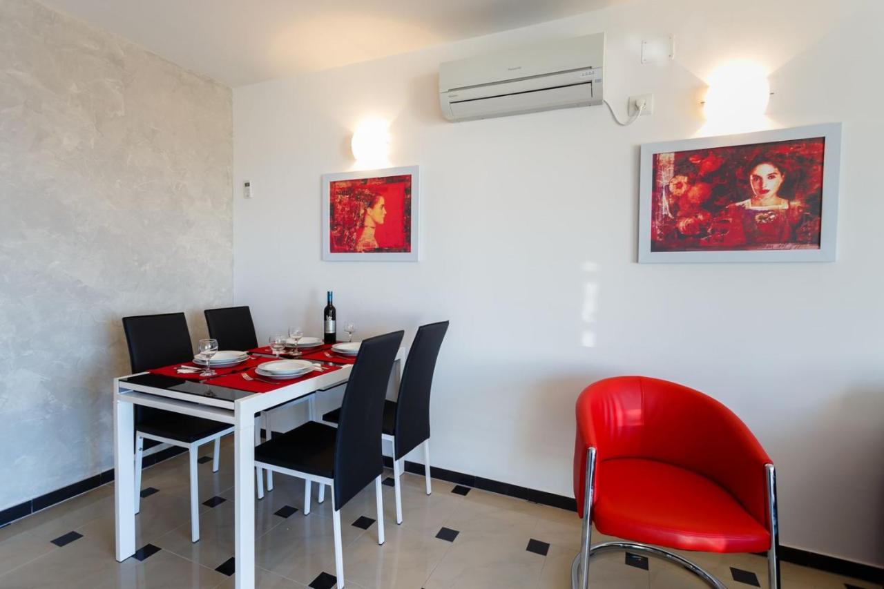 Apartments Adria Malinska Ngoại thất bức ảnh